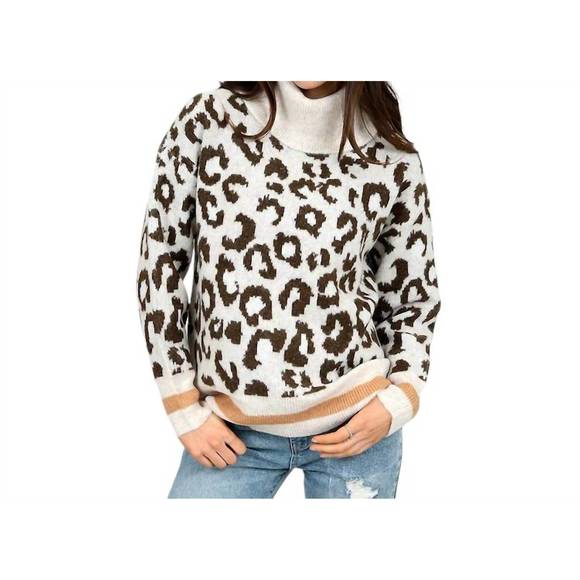 NEW RD STYLE leopard print pullover with trim in beige - Picture 1 of 3